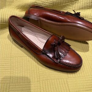 G.H. Bass & Co. Tassel Loafers in Rich Brown